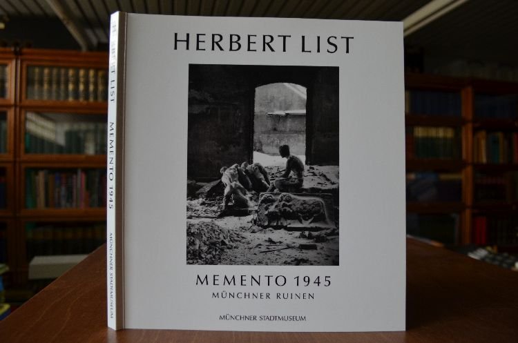 MEMENTO1945 MUNCHNER RUINEN/HERBERT LIST